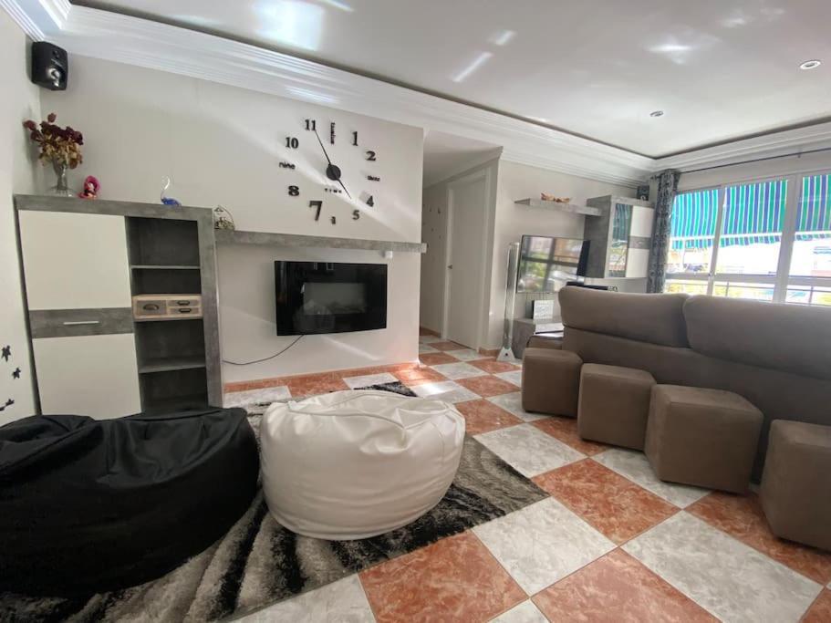 Apartamento Silda Torre Del Mar Exteriör bild