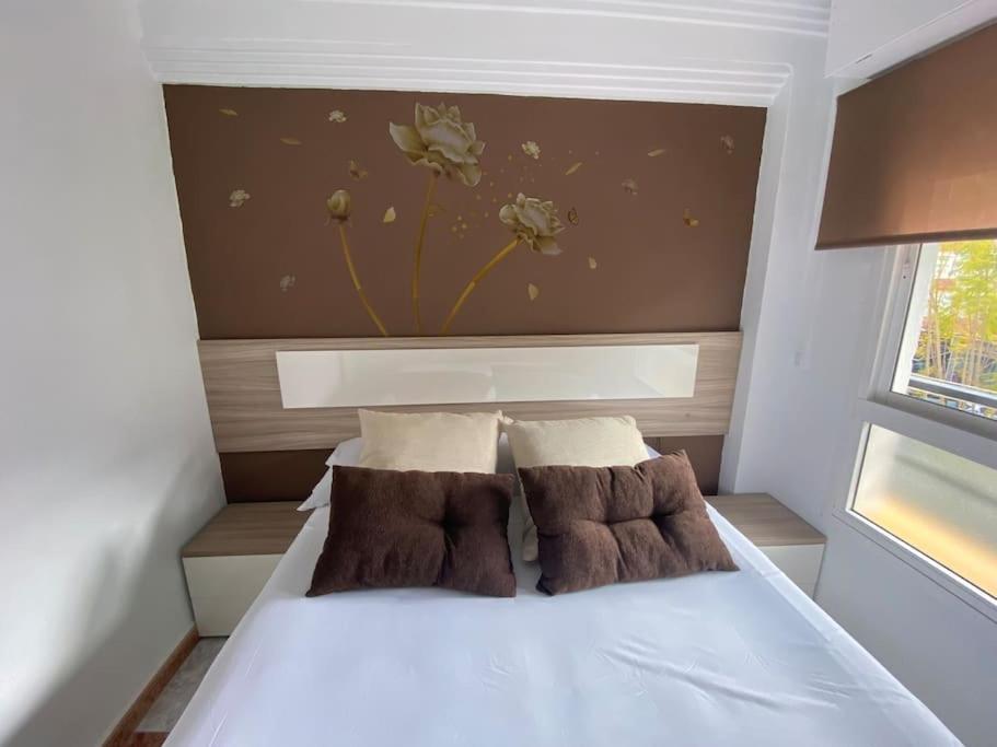 Apartamento Silda Torre Del Mar Exteriör bild